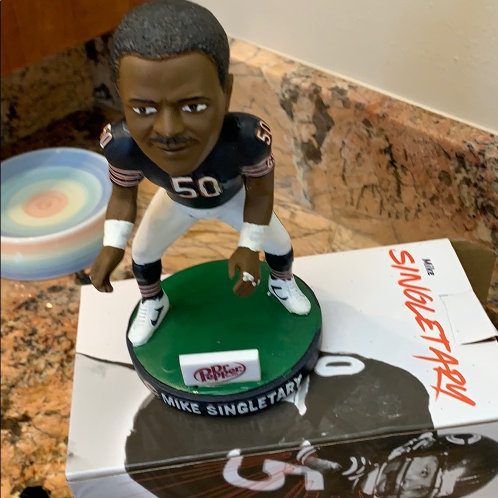 Mike Singletary bobble head